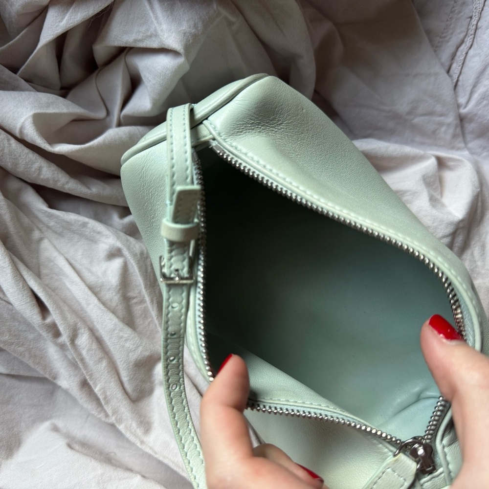 The Row 90s bag in Ice - Picture 6 of 9